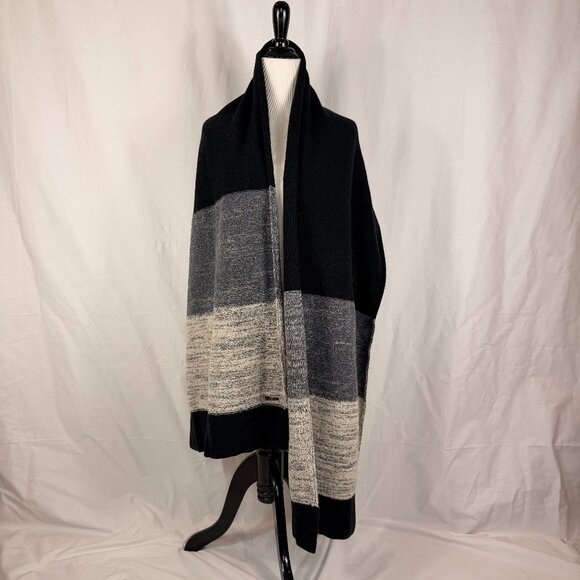 Athleta Accessories - Athleta Women's Merino Wool Wrap/Scarf | OS